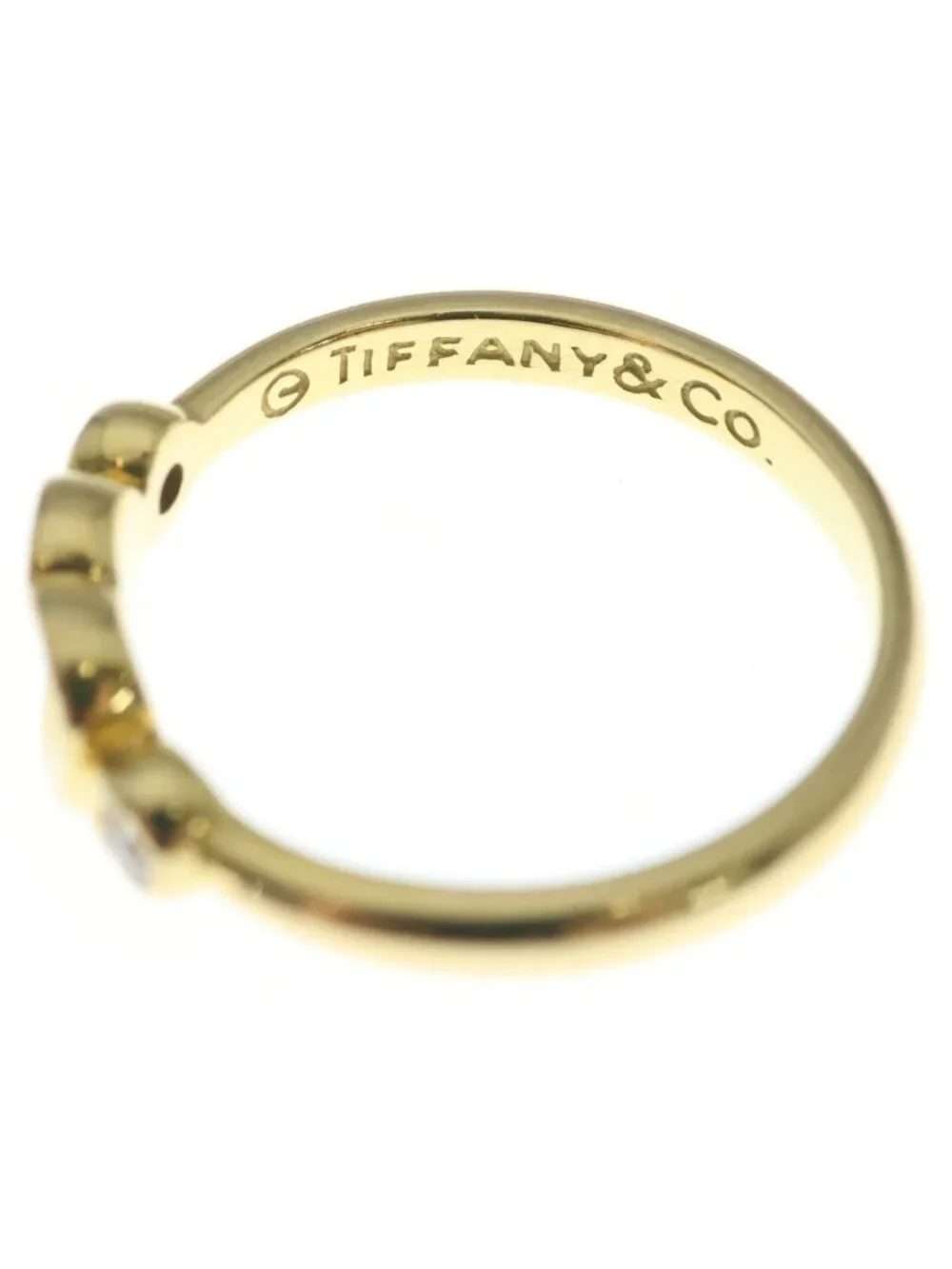 Tiffany & Co 18k Yellow Gold Closed Heart Diamond Ring